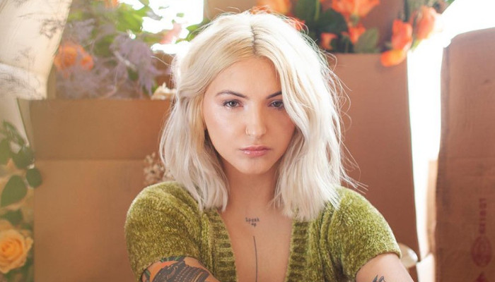 Julia Michaels