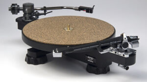 Two Tonearms Turntable